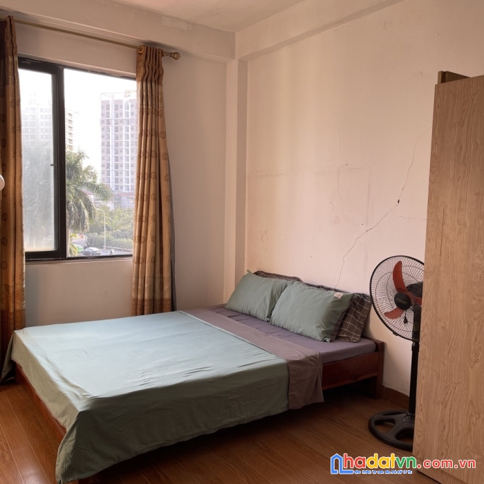 Bán chdv thanh xuân-66m2-7 tầng-thang máy-oto đỗ cửa