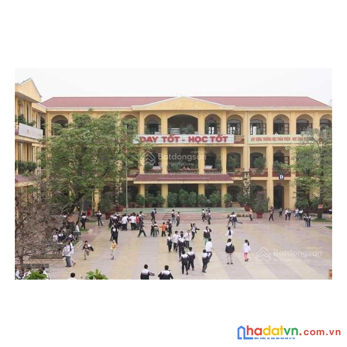 Bán trường học 5000m2 giá 40tr/m2 đang hoạt động sổ đỏ lâu dài trung tâm quận long biên