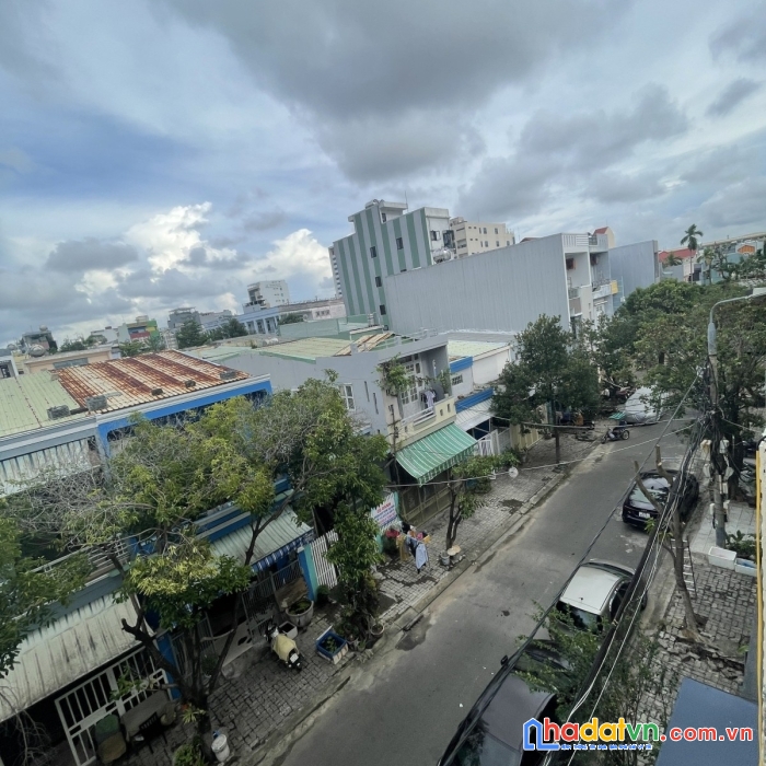 Chủ chuyển qua ở biệt thự, bán rẻ hơn 300tr, nhà phố trung tâm khuê trung đà nẵng. lh ngay