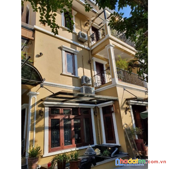 Chính chủ cần bán nhanh căn biệt thự nhà vườn khu đo thị sunny garden city, quốc oai, hà nội