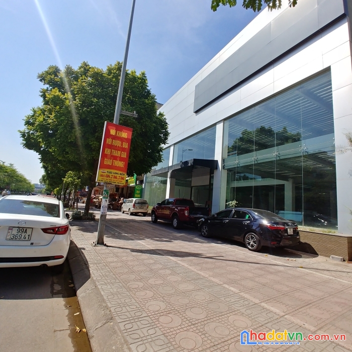 Bán 1000m2 đất và nhà mặt phố ngô gia tự quận long biên