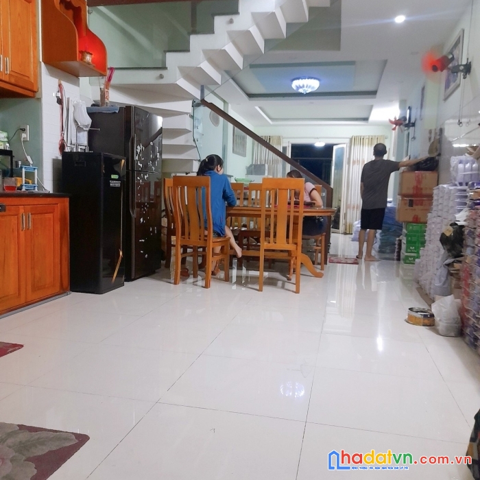 Bán nhà hẻm 7m vườn lài - tân phú. dt 4 x 18, 4 tầng, 5 pn giá 7.95 tỷ