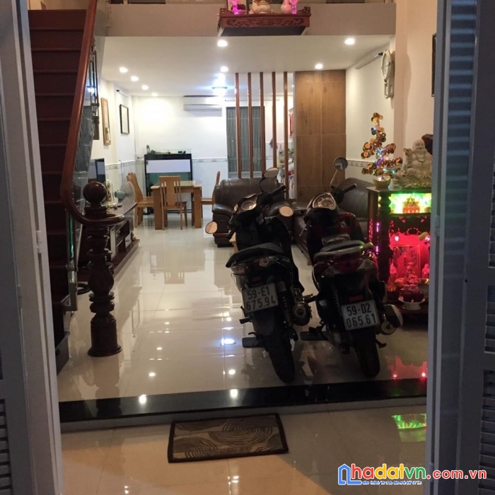 Bán gấp nhà riêng tỉnh lộ 10, bình tân, 2 tầng, 48m2 chỉ 3xtỷ.