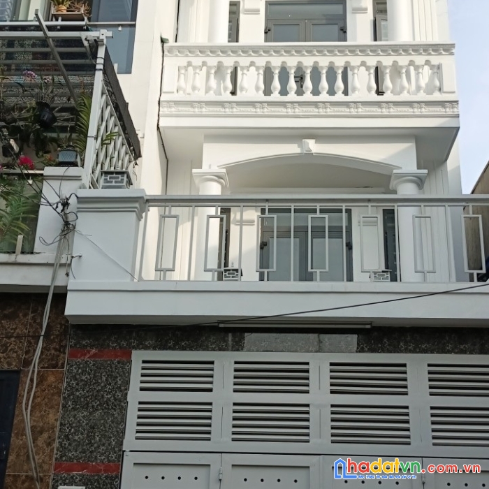 Bán nhà nguyễn ảnh thủ, hiệp thành, quận 12, hẻm xe hơi, 4x15, nhà đẹp ở ngay, hơn 5 tỷ