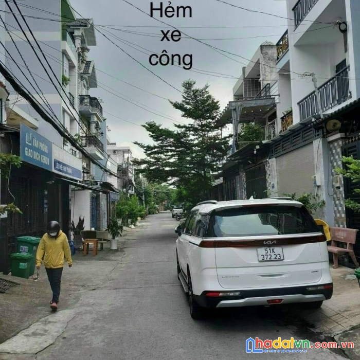 Bán nhà mới 3 tầng đường trương phước phan, hẻm xe hơi, 47m2 chỉ 5.25 tỷ