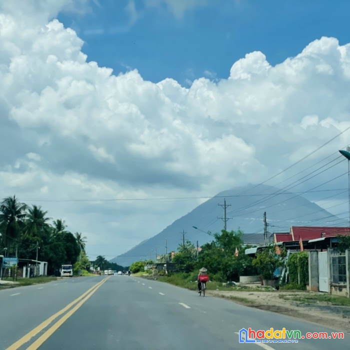 Bán đất gần kcn và cặp trường cấp 2 tân châu - tây ninh