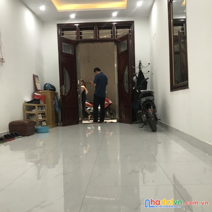 Bán nhà đại từ, ngõ nông, thông - ô tô qua nhà - kinh doanh- 33m2x 5t