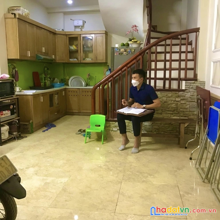 Bán gấp nhà 40m2 phố pháo đài láng - đống đa- nhà mặt ngõ – chỉ nhỉnh 5 tỷ