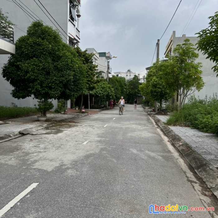 Cần bán đất vị trí đẹp gía rẻ hấp dẫn tại thành phố thái bình