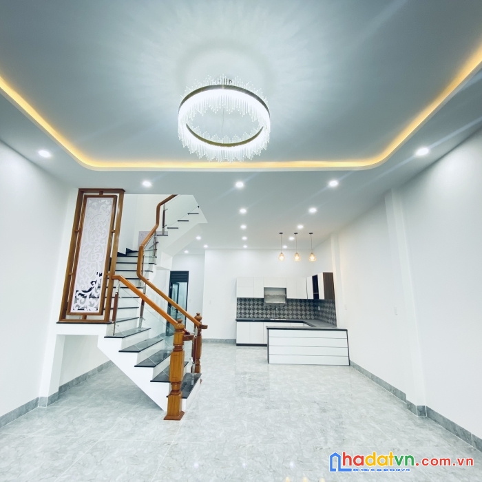 Nhà đẹp mới xây tại vĩnh hiệp, nha trang cách đường 23/10 chỉ 100m