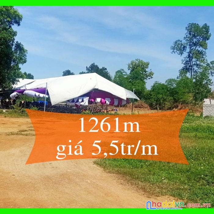 Cần bán gấp mảnh đất vip ngay trong tuần. sổ đỏ chính chủ. giá công khai 5.5 triệu/m2