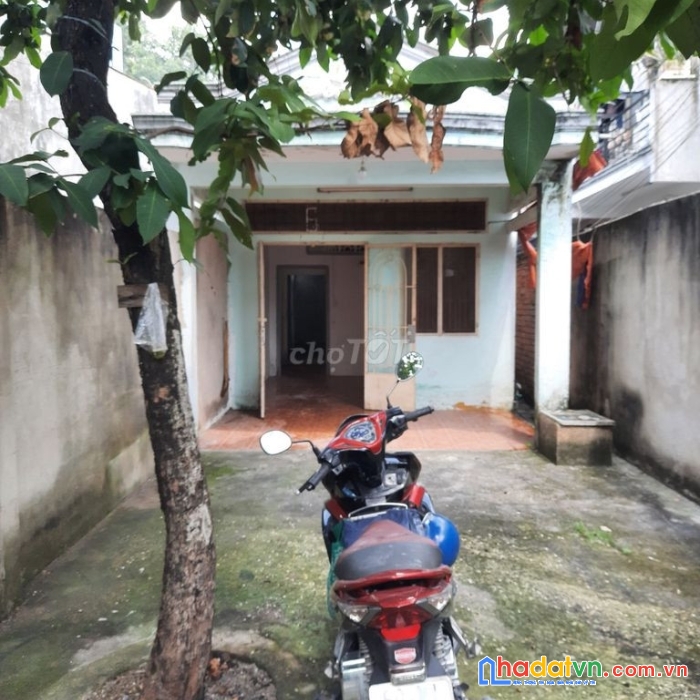 Cần bán căn nhà phố 3 mặt tiền , hẻm xe hơi tại xã tân xuân, huyện hóc môn