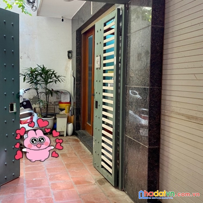 Bán nhà ngõ 155 cầu giấy 45m 5 tầng giá 5,xx tỷ.cách đường ô tô 20m.lh 098329118