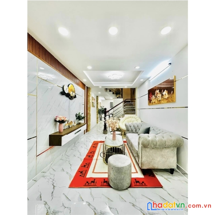 Nhĩnh 4 tỷ- 4 tầng- 3 phòng ngủ- full nội thất- phường 16 gò vấp