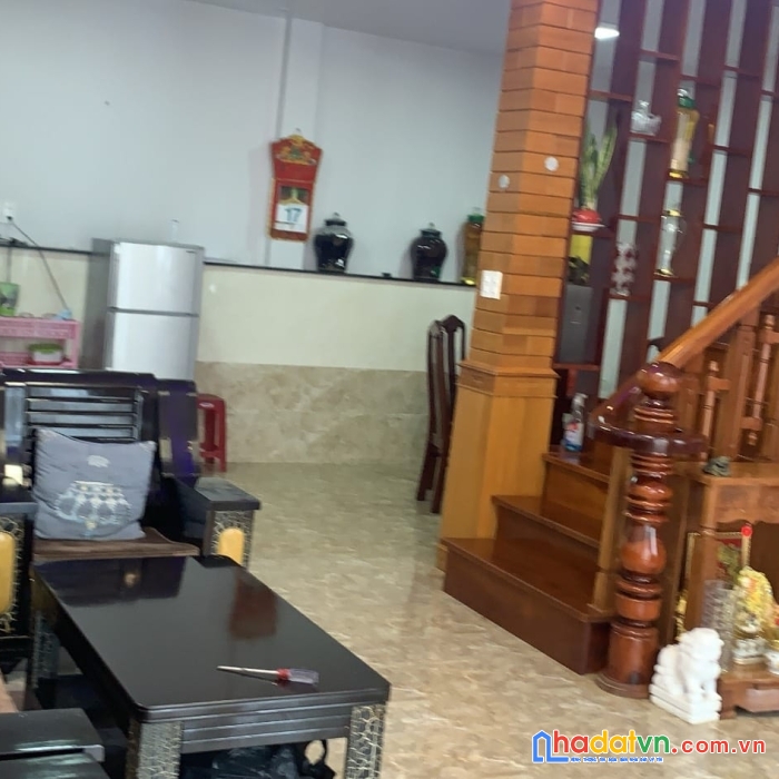 Cần bán gấp nhà đẹp đường ô tô tại thái phiên, đà lạt giá 2.2 tỷ
