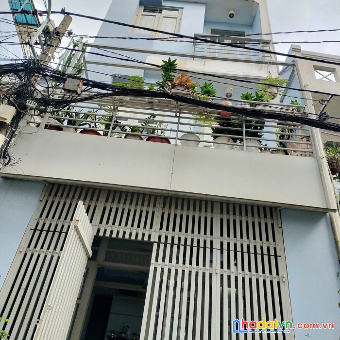 Bán nhà đường tây thạnh - 3 tằng - nhỉnh 5 tỷ  - gần aeon tân phú