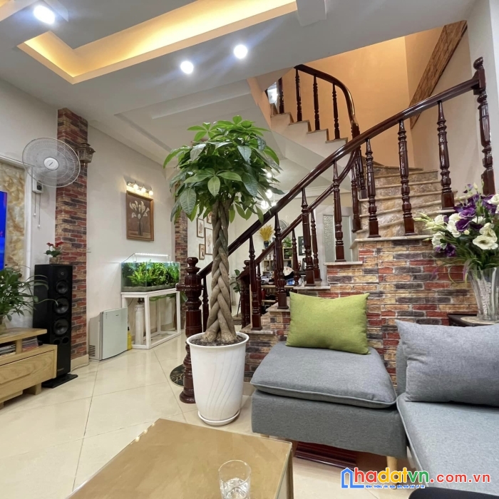 Nhà đẹp hai bà trưng - chủ tặng full nội thất - 3.9 tỷ !!!!!