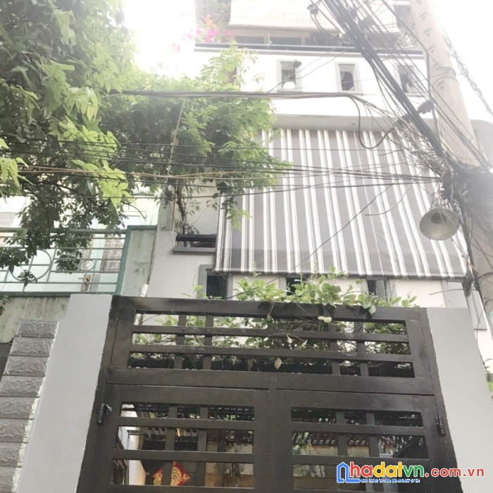 Căn góc hẻm cách mạng tháng 8 p15 q10 - giá 5 tỷ tl