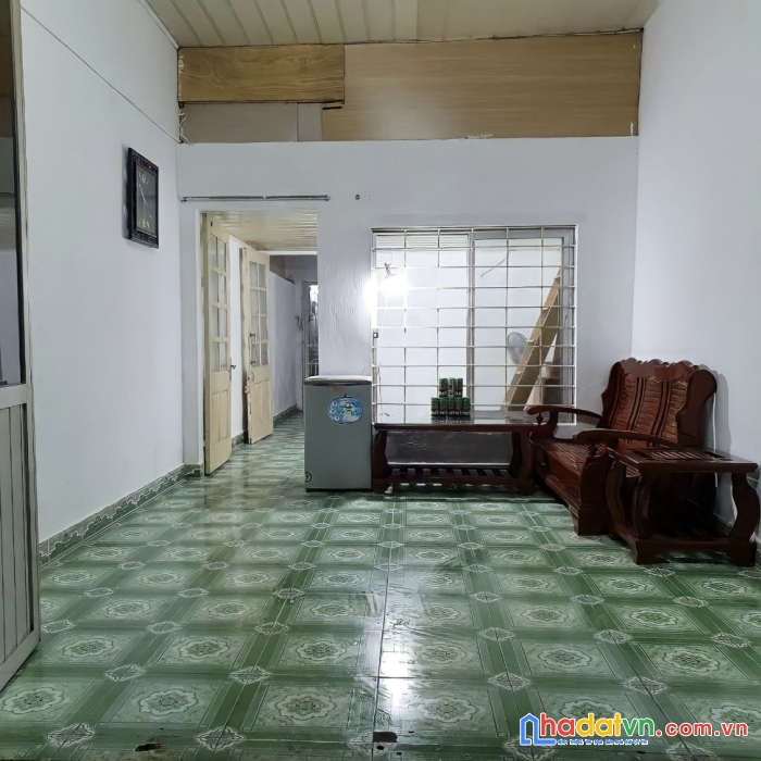 Chính chủ cho thuê nhà số 2 ngõ 1137 đường la thành,hn