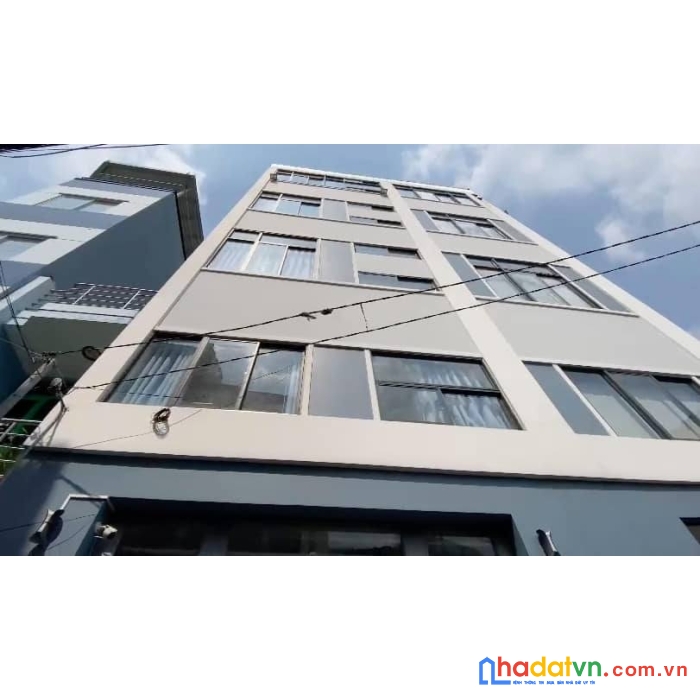 Chdv hẻm xe hơi- cách đại lộ phạm văn đồng chỉ 100m- đang kinh doanh- dòng tiền ổn định