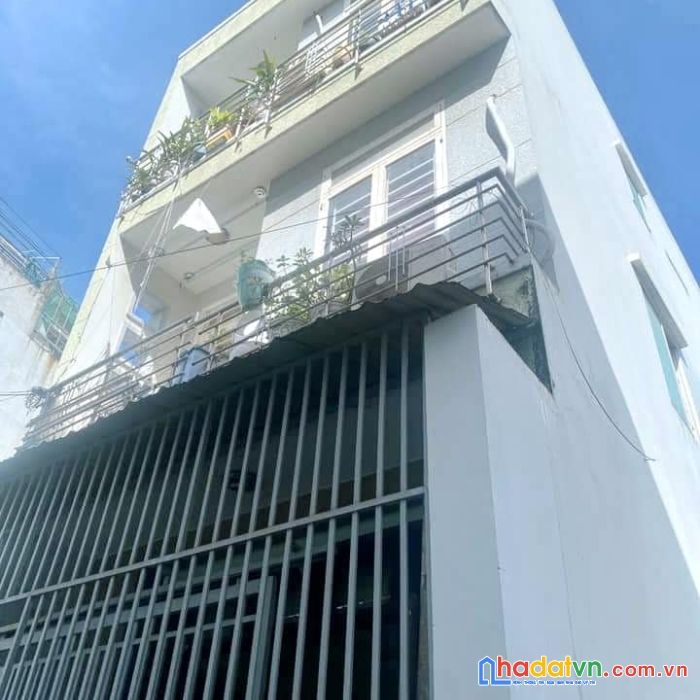 Hẻm ô tô -  gần mặt tiền đỗ xuân hợp chỉ 6 tỉ 600