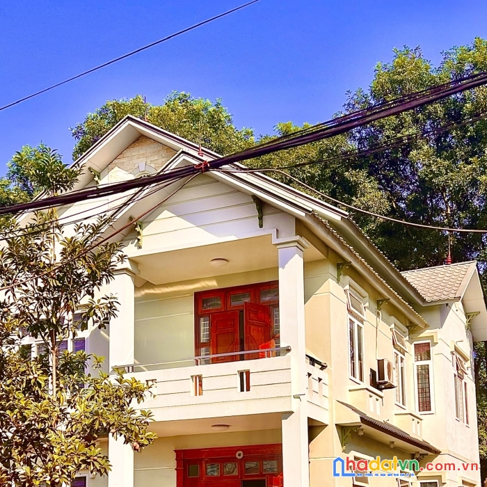 Bán thanh lý nhà+đất,ngay chợ đồng tâm(đông đạo)vĩnh yên vĩnh phúc,12,3tr 1m2 đất,nhà theo định giá