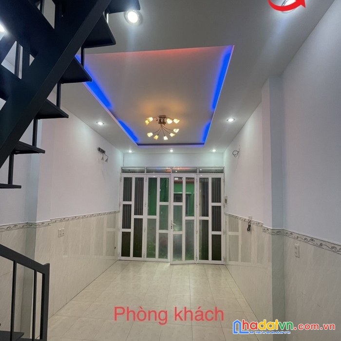 Bán nhà 1 trệt 2 lầu phường quyết thắng ngay công viên biên hùng chỉ 1,8 tỷ