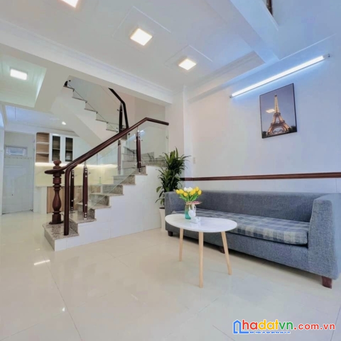 Bán nhà hxh đường hiệp bình, thủ đức, dt 73m2 btct 2 tầng, giá 4.2 tỷ