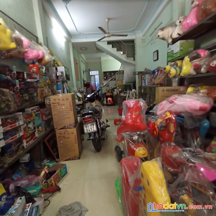 Bán gấp nhà mặt tiền liên khu 5-6 bình tân