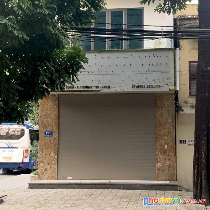 Chính chủ cần cho thuê nhà nguyên căn 2 tầng đầu ve tại số nhà 177 đội cung, p.trường thi, tp