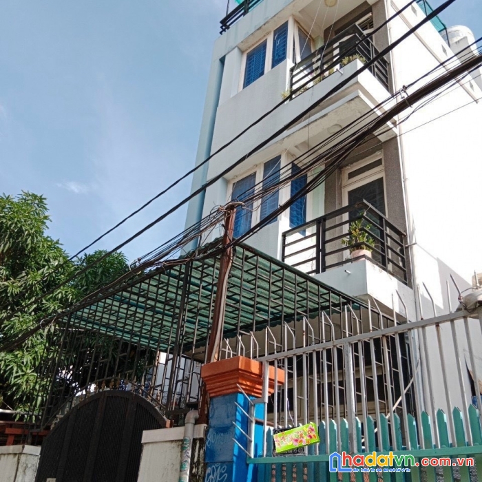 Nhà dương quảng hàm cạnh đh văn lang, 60m2, 4 phòng ngủ, giá 4,75 tỷ