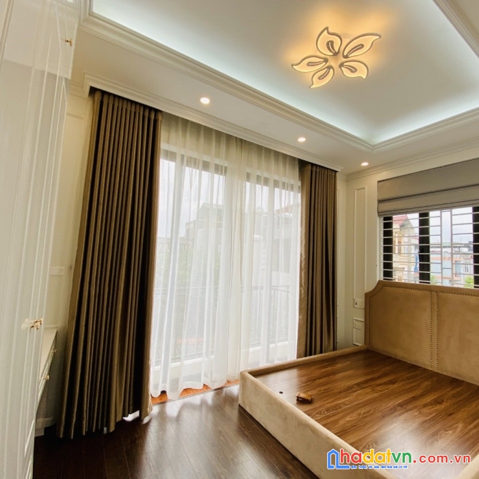 Đẹp... bán nhà khu tái định cư ngọc thụy, long biên, 31m, 6 tầng, đường 7m và 2m, 5 tỷ