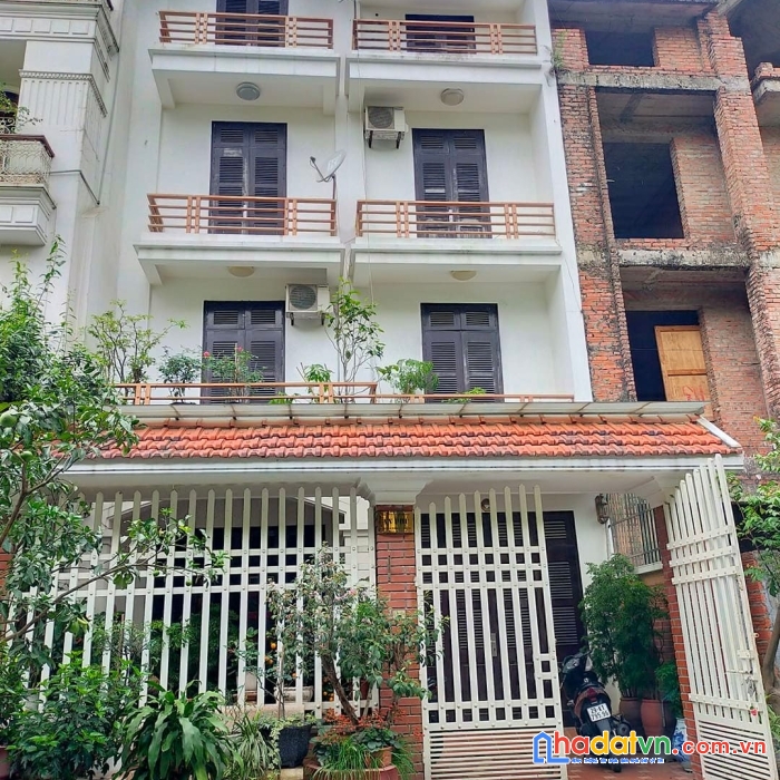 Siêu hiếm, liền kề việt hưng, khu đẳng cấp đại gia, vỉa hè, giá sale off.