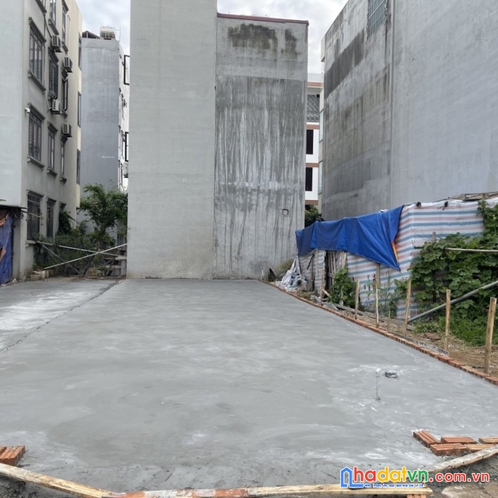 Đất đấu giá thạch bàn, lô góc, vỉa hè, khu vip, nhiều người tìm kiếm.