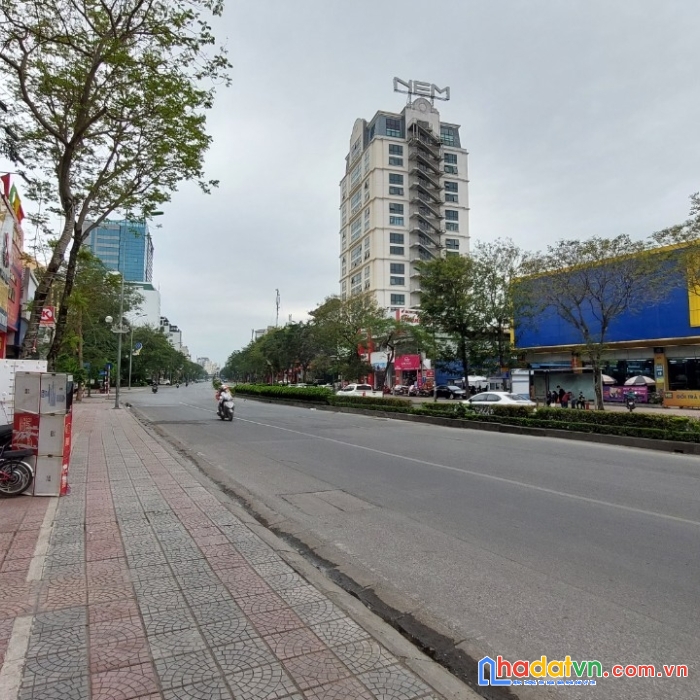 Phân lô hàng không, phố nguyễn văn cừ, khu cán bộ, trí thức, ở sướng.