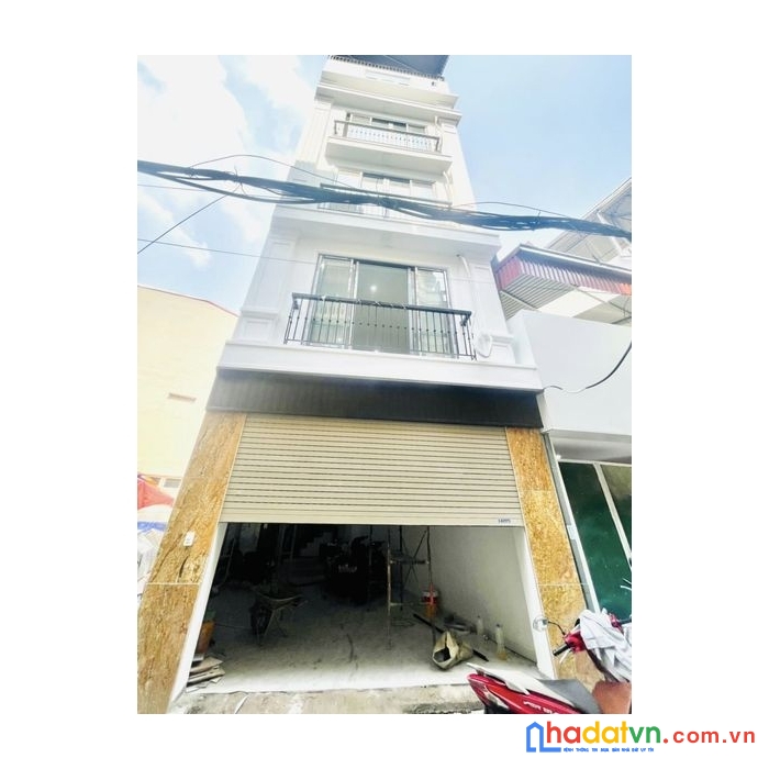 Nhà đẹp lương thế vinh 11.3 tỷ 6 tầng thang máy ..phân lô oto tránh ..an sinh đỉnh