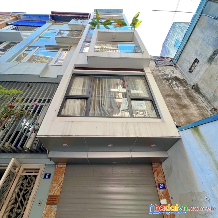 Phân lô vip thái hà, 1 nhà ra phố, ô tô 7 chỗ đỗ cửa, thang máy, kinh doanh siêu tốt, 2 mặt tiền