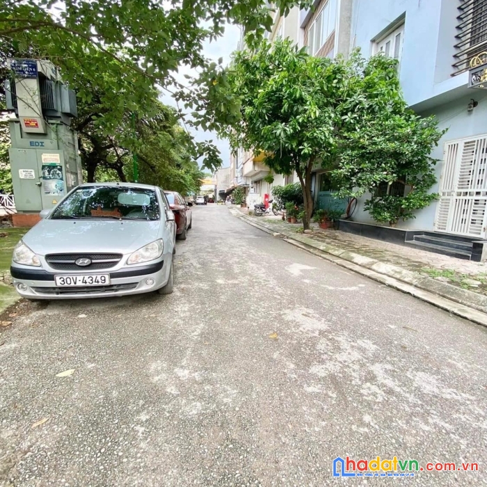 Nhà đẹp_ giá hợp lý  ở nguyễn chí thanh phân lô ô tô tránh, 5 tầng đẹp ở ngay