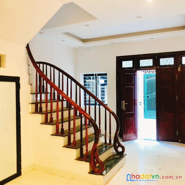 Bán nhà ngô thì sỹ, hà đông, nhà mới kính coong, ngõ thông, 45m2, giá 3.9 tỷ