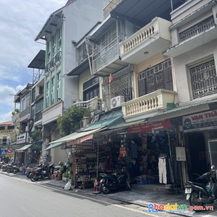 Mặt phố hàng buồm hoàn kiếm 100m ngân hàng thanh lý giá rẻ