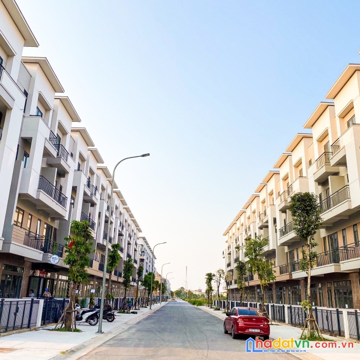 Chủ nhà cần tiền bán căn shophouse đặc biệt nhất centa diamond