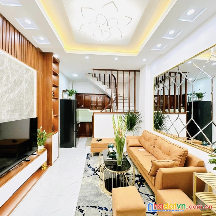 Bán nhà kim giang,đẹp,ở luôn,dt 36m2x5t,giá rẻ 3.36ty,sđcc, ngõ nông,rộng