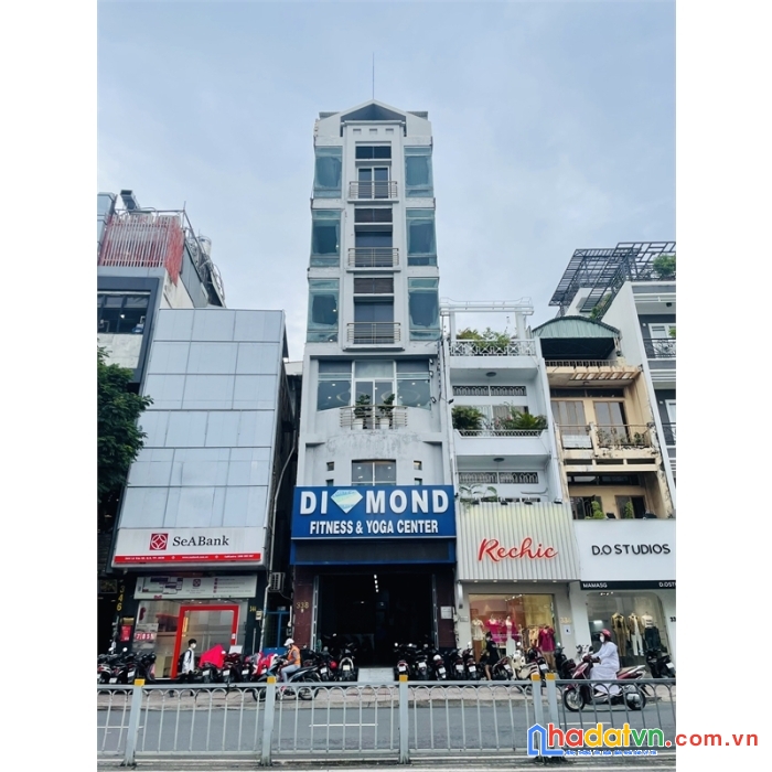 Bán nhà mt siêu vị trí 338 lê văn sỹ,p.14, quận 3.