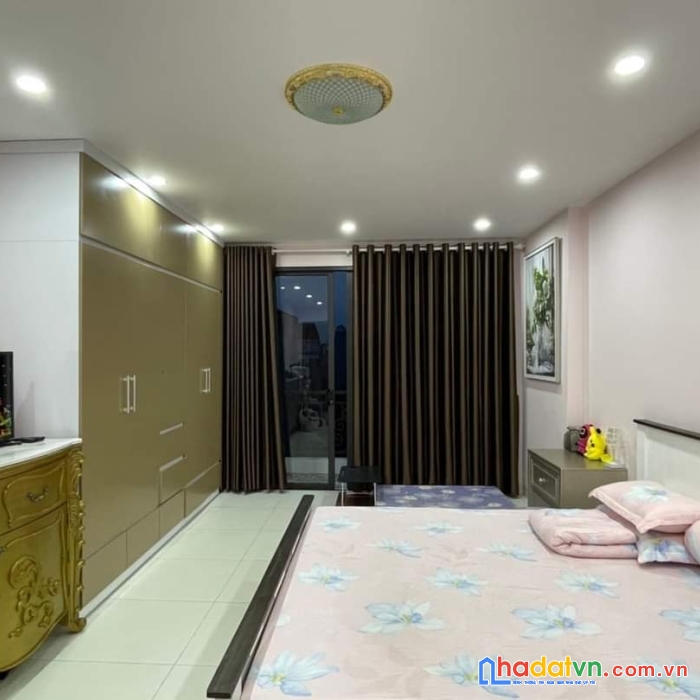 Liên mạc nhà dân xây cực chắc chắn, xách vali ở luôn,ô tô đỗ cửa, sổ vuông đét,57m 3tỷ