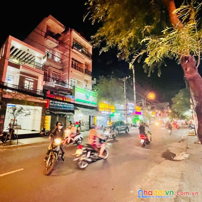 (hiếm) mặt tiền nguyễn văn khối, 212m2, vị trí cực đẹp, ngang khủng, 0967229394