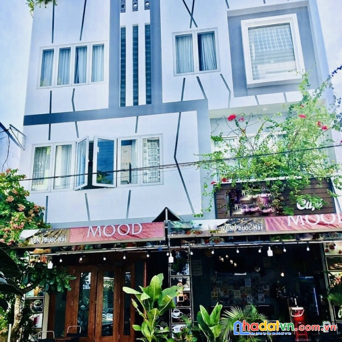 Bán nhà 4 tầng tttp phước hải, nha trang ngang 9m, giá 4,9 tỷ