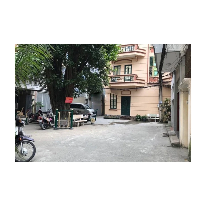 Bán gấp-nhà đẹp-trung tâm cầu giấy-30m oto đỗ-trước nhà 5m-dân xây-40m2 chỉ 4,29tỷ. 