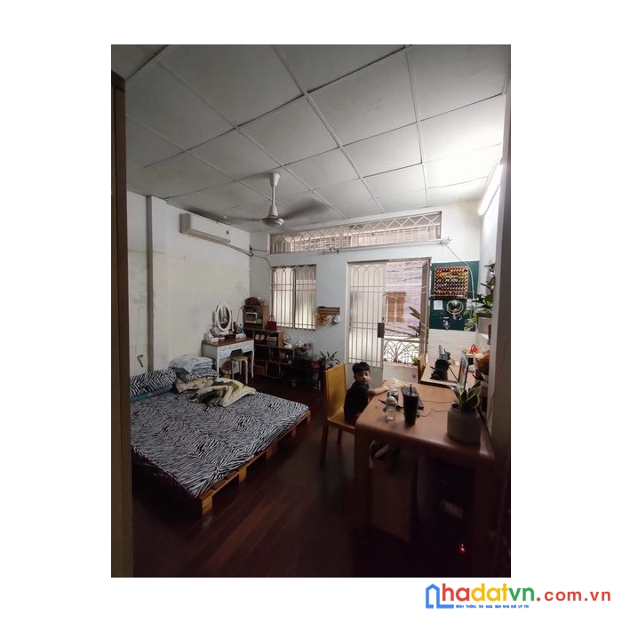 Nhà nở hậu bình thạnh ngay chợ phan văn trị - dt 40m2 - ngang 4m nở hậu 6m - chỉ 5ty1