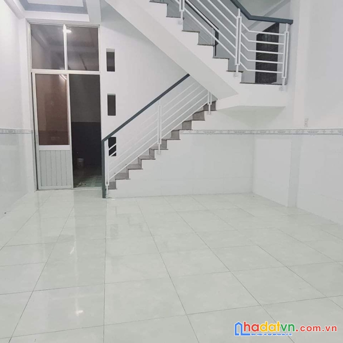 Bán nhà cmt8- 3 tầng btct - 65m2 -5x13- hẻm 6m xe hơi vô nhà -chỉ 9 tỷ