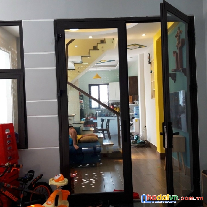 Nhà ngộp bank cây cám bình tân 64m2 hẻm xe tải 2 tầng giá 3tyxx